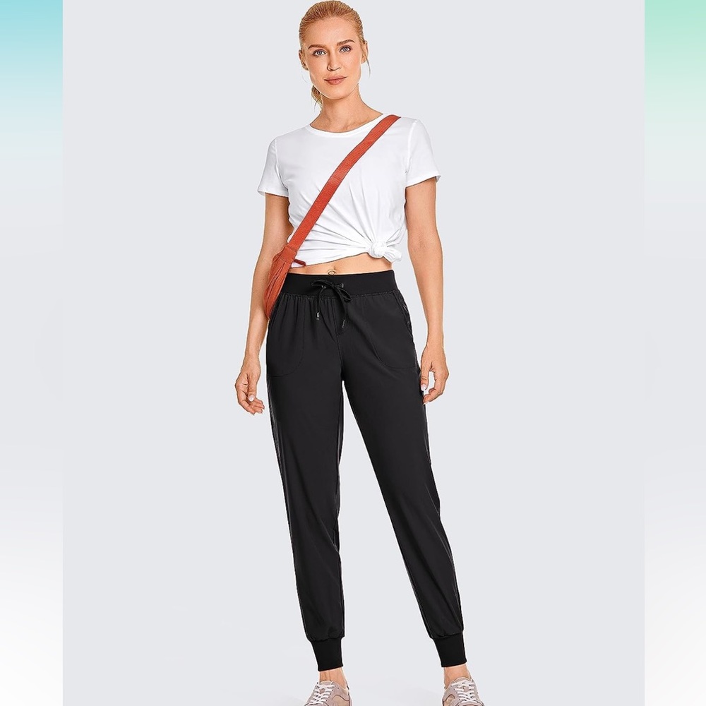 CRZ YOGA Lightweight Jogger